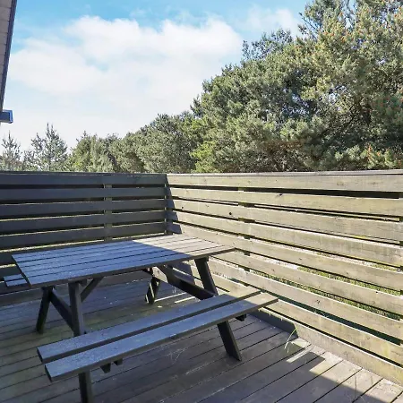 Three-bedroom Holiday In 1 בית נופש